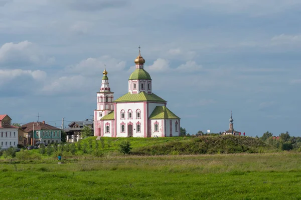 Kościół św Eliasza Proroka na szczyt Ivanova w Suzdal, Rosja. Złoty pierścień Rosji. — Zdjęcie stockowe