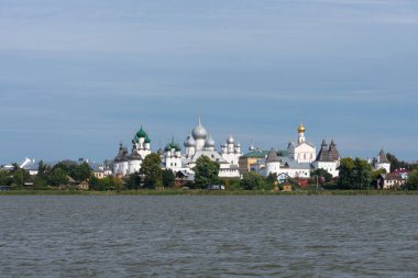Kremlin 'in Rostov, Rusya' daki görüntüsü. Rusya 'nın Altın Yüzüğü.