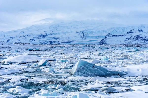 Zimowy Widok Lagunę Jokulsarlon Islandia Piękny Krajobraz Zatoki Lodowcowej Icelandyjskiej — Zdjęcie stockowe