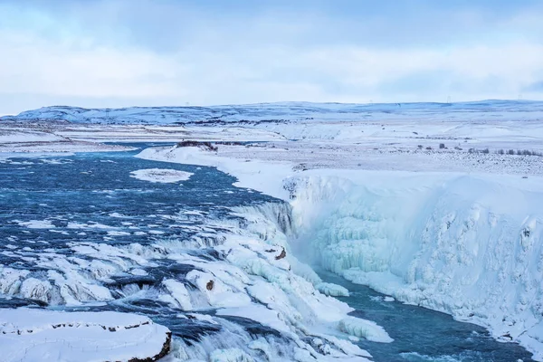 冰岛古尔佛斯瀑布令人叹为观止的冬季景观 冰岛古尔佛斯瀑布冬季风景秀丽 — 图库照片