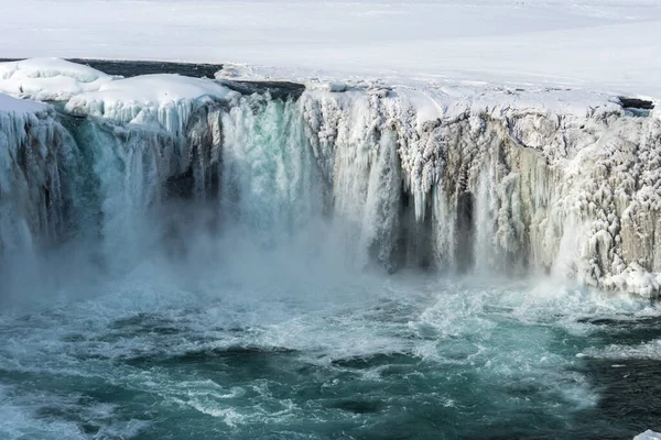 冰岛哥达福斯瀑布冬季美景 冰岛冬季风景如画 瀑布结冰 — 图库照片