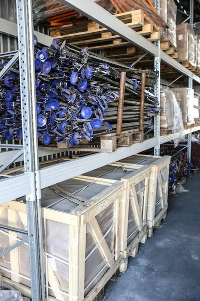 Bastidores Almacenamiento Almacén Con Cajas Madera Paletas — Foto de Stock