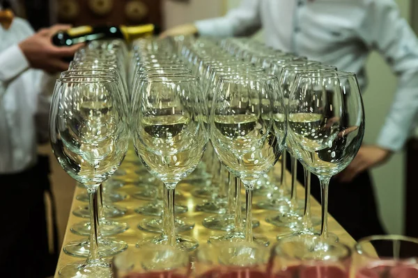 Waiters Pour Champagne Glasses Banquet — Stock Photo, Image