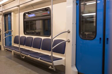 Moskova metro arabanın iç