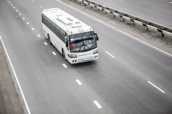 Bus Goes Country Highway — Stock Photo, Image