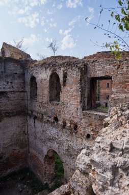 Rostov-on-Don kenti yakınlarındaki dolgu harabelerde Antik tuğla