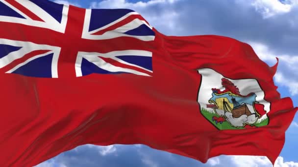 Флаг Размахивающий Ветром Против Голубого Неба Бермудских Островов — стоковое видео