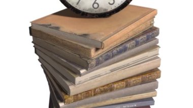 kitap ve saat sinek yığını eski saat ayakta. gizem, alfa kanalı saydamlık için.