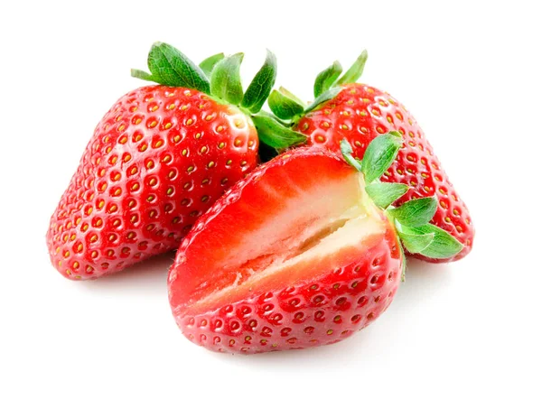 Erdbeere mit Schnitt auf weißem Hintergrund. — Stockfoto