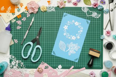 Görünüm çok renkli kağıt el sanatları kesme mat, araç ve gereçleri scrapbooking için top