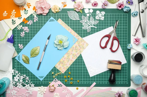 En iyi görünüm çok renkli kağıt kartları kesme mat, araç ve gereçleri scrapbooking için