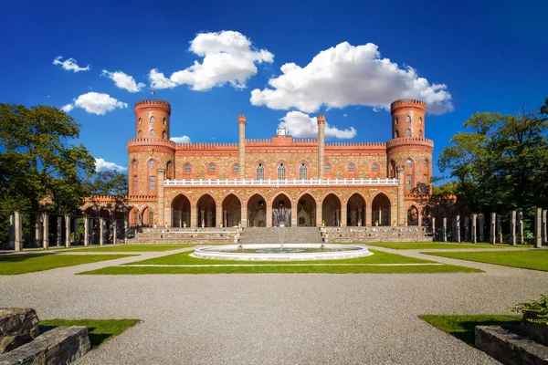 Palác Kamieniec Zbkowicki Dolním Slezsku Polsku — Stock fotografie