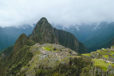 Machu Picchu, Peru, Ocak 2018. Dağlarda antik kenti