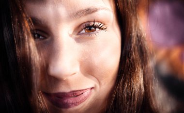 Kadın, seçici odak portre kadar kapatın 