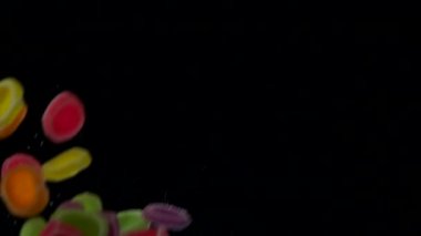 Jelatin tatlı yavaş hareket düşen