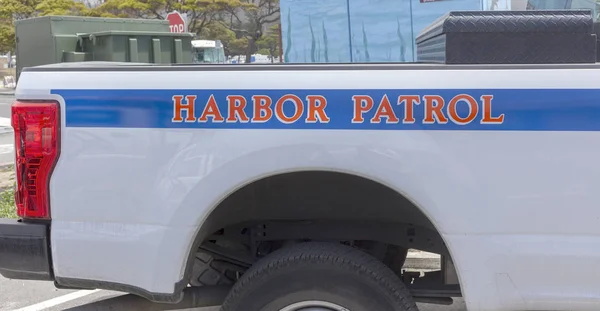 Half Moon Bay California Harbor Patrol Ciężarówka Zaparkowany Nabrzeżu — Zdjęcie stockowe