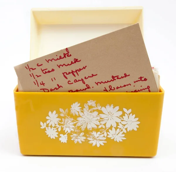 Vorderseite Der Gelben Rezeptbox Aus Den 1970Er Jahren Mit Rezeptkarte — Stockfoto