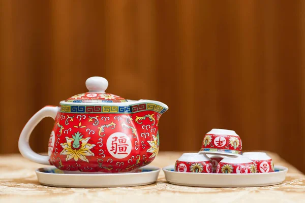 Oriental Teapot Five Cups — Stock Photo, Image