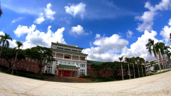 Une Photo Bâtiment Traditionnel Singapour Avec Ciel Arrière Plan — Photo