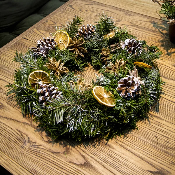 Couronne Noël Sur Fond Bois — Photo