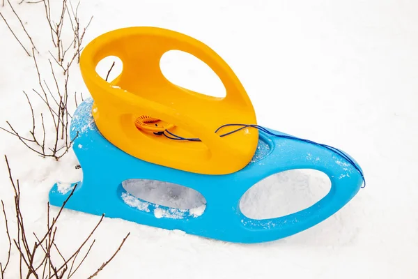 sarı-mavi kızak kar, kış