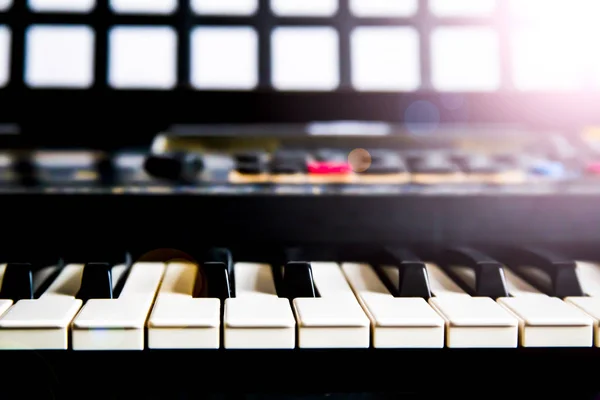 Teclado Sintetizador Piano Chaves Close Para Produção Música Eletrônica — Fotografia de Stock