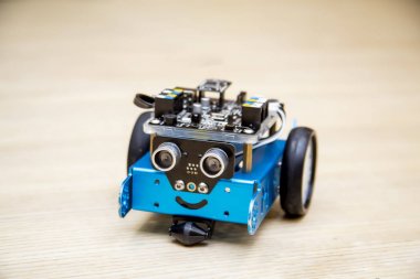 Robot Tekerlekler, Bilgisayar tarafından yönetilen, orijinal özel sıcak çubuk st