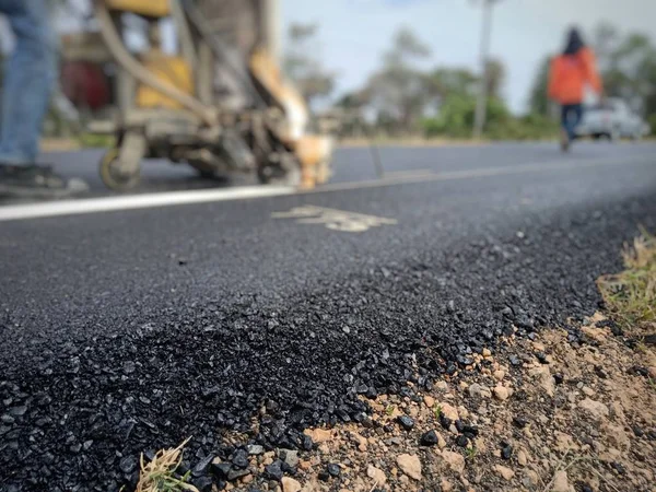 Yol trafiği boya asfalt yüzeyinde Beyaz