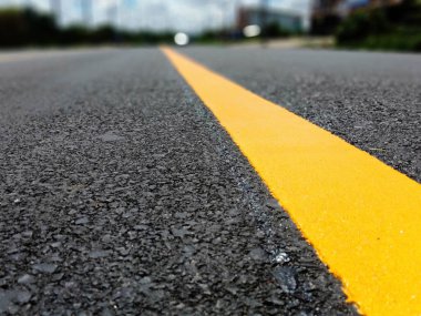 Tayland 'da sarı trafik hattı