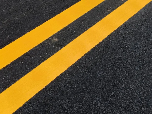 Geel Verkeer Lijn Kleur Voor Veiligheid Van Reizen Thailand — Stockfoto