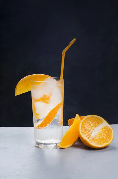 Orange Alcohol Cocktail Orange Fruit Slice Gray Black Background — Stock Photo, Image
