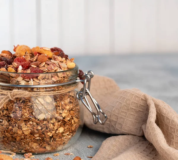 Desayuno Saludable Frascos Vidrio Copos Avena Granola Con Frutas Secas —  Fotos de Stock