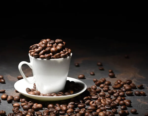 Coffee Beans Coffee Cup Black Background Place Your Tex Copy — Stock Photo, Image