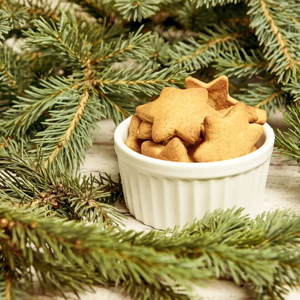 Tasse Ingwerkekse Stern Neujahr Weihnachtsbaum — Stockfoto