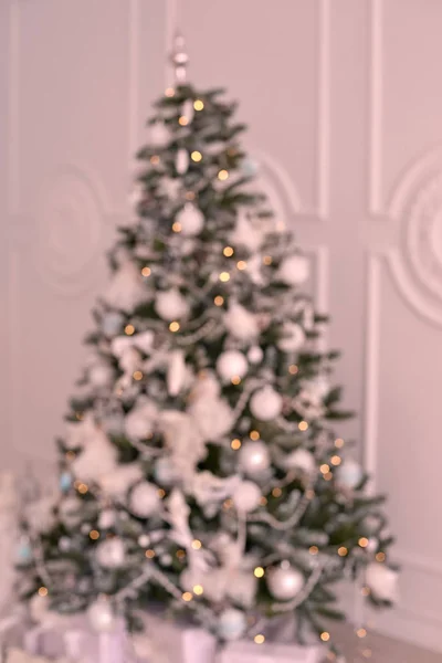 Arbre Noël Belles Décorations Fond Blanc — Photo