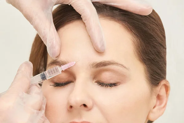 Tratamiento Con Plasma Prp Inyección Cosmetología Facial Rica Mujer Manos —  Fotos de Stock