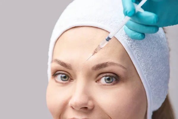 Cosmetology skin care. Face derma injection. Facial treatment — Stock Photo, Image