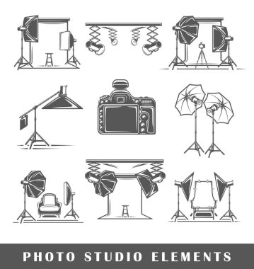 Beyaz arka plan üzerinde izole photo Studio öğeleri kümesi. Fotoğraf stüdyosu tasarım logo ve amblemler için semboller. Vektör çizim