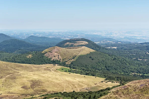 Utsikt Över Kedjan Vulkaner Från Höjden Puy Dome Mountain Auvergne — Stockfoto