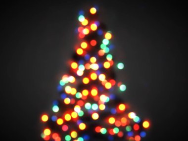 ufuk ışık ile aydınlatılmış Noel ağacı
