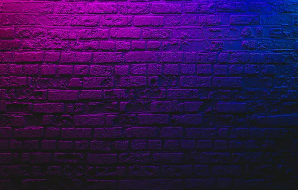 Backstein Strukturierte Wand Mit Violettem Und Blauem Licht — Stockfoto