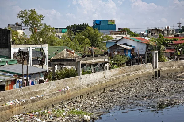 Φτώχεια Στους Δρόμους Της Μανίλα Την Πρωτεύουσα Των Φιλιππίνων — Φωτογραφία Αρχείου
