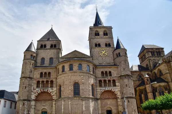 Moselle üzerinde Trier şehir