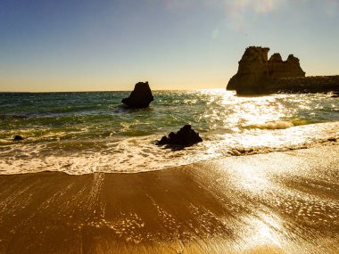 Algarve adlı Lagos Portuga saatlerde