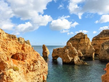 Algarve adlı Lagos Portuga saatlerde