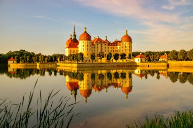 Tarihi av köşkü Moritzburg, barok lodge Moritzburg