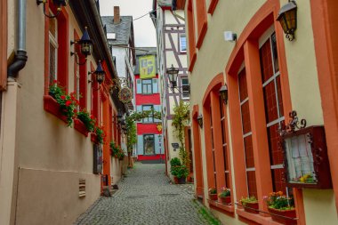 Bernkastel-Kues Mosel 'deki güzel şehir.