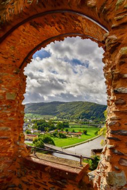 Saar 'daki Saarburg şehri.