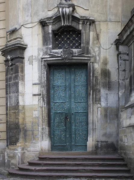 Photo of antique vintage old style wooden door — Stock Photo, Image