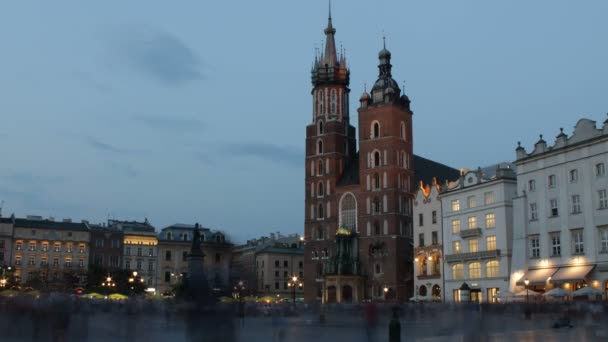 St. Marys Basilica in old Krakow, evening timelapse — Stock Video